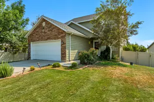 1914 N Thompson Pl W, Saratoga Springs, UT 84045 - Photo 32