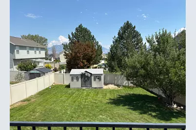 1914 N Thompson Pl W, Saratoga Springs, UT 84045 - Photo 4