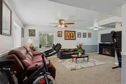 1914 N Thompson Pl W, Saratoga Springs, UT 84045 - Photo 24