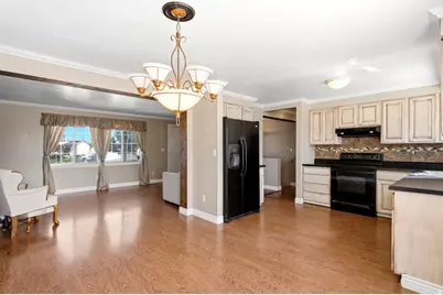 648 W 700 N, Clearfield, UT 84015 - Photo 10