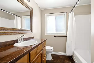 648 W 700 N, Clearfield, UT 84015 - Photo 24