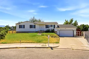 648 W 700 N, Clearfield, UT 84015 - Photo 1