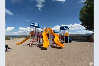 2176 S Bear Blvd #406, Garden City, UT 84028 - Photo 2