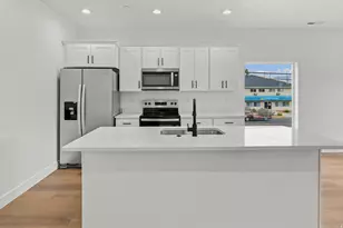 821 W 800 S, Salt Lake City, UT 84104 - Photo 8