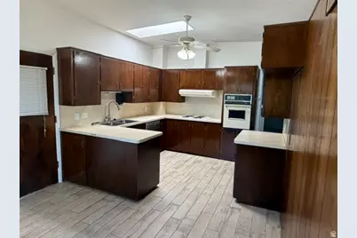 756 E 400 N, Bountiful, UT 84010 - Photo 6