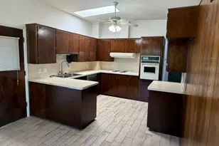 756 E 400 N, Bountiful, UT 84010 - Photo 6