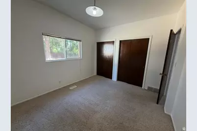 756 E 400 N, Bountiful, UT 84010 - Photo 16