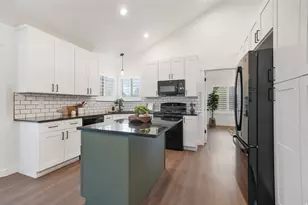 10822 Canyon View Dr, Highland, UT 84003 - Photo 8