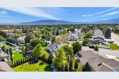10822 Canyon View Dr, Highland, UT 84003 - Photo 34