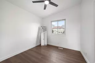 10822 Canyon View Dr, Highland, UT 84003 - Photo 12