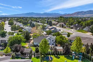10822 Canyon View Dr, Highland, UT 84003 - Photo 36