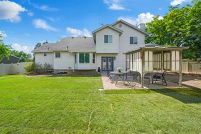 10822 Canyon View Dr, Highland, UT 84003 - Photo 28