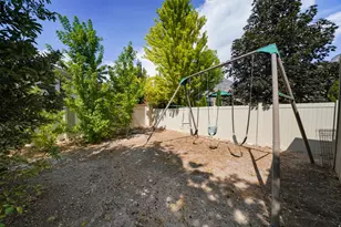 10822 Canyon View Dr, Highland, UT 84003 - Photo 32