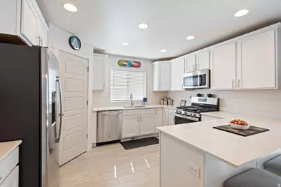 5714 N Sagewood W, Stansbury Park, UT 84074 - Photo 12