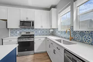 9367 N Vernham Ln, Eagle Mountain, UT 84005 - Photo 4