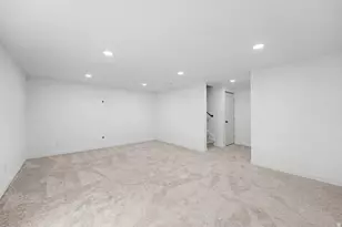 9367 N Vernham Ln, Eagle Mountain, UT 84005 - Photo 14