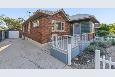 2869 S Brinker Ave E, Ogden, UT 84403 - Photo 2