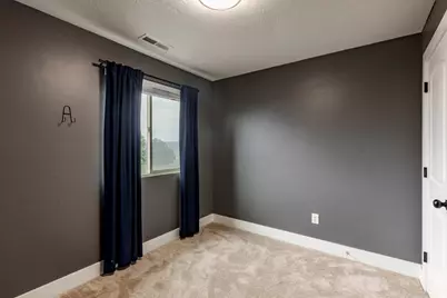 183 E Sandpiper Ln, Saratoga Springs, UT 84045 - Photo 16