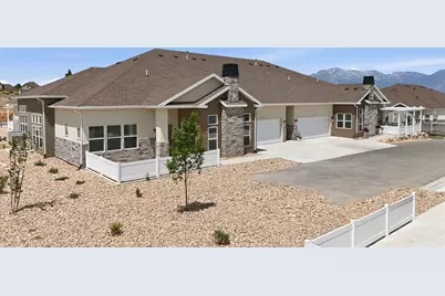 1489 N Saratoga View Ln #B, Saratoga Springs, UT 84045 - Photo 2