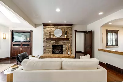 1547 S Wasatch Dr, Salt Lake City, UT 84108 - Photo 2