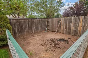 4683 S Lemonwood Cir, West Valley, UT 84120 - Photo 32