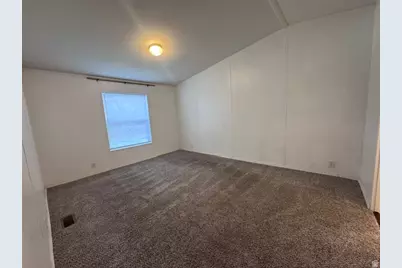 239 E 200 S, Duchesne, UT 84021 - Photo 16