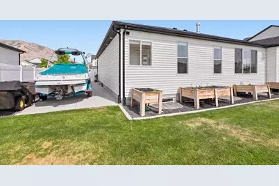 572 S 690 E, Hyrum, UT 84319 - Photo 42