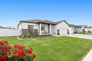 572 S 690 E, Hyrum, UT 84319 - Photo 1
