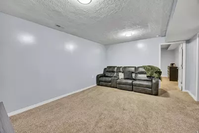 609 N Nelson Ave E, Tooele, UT 84074 - Photo 16