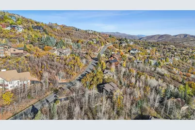 7240 N Buckboard Dr, Park City, UT 84098 - Photo 10