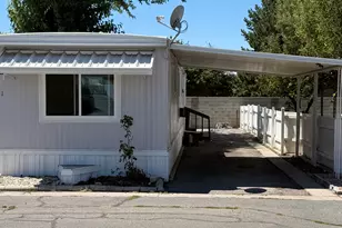 597 N State St E, Orem, UT 84057 - Photo 2