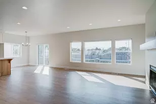 12726 S McCartney Wy, Riverton, UT 84065 - Photo 8