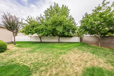 5012 W Wood Ranch Dr S, South Jordan, UT 84095 - Photo 32