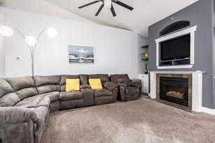 5012 W Wood Ranch Dr S, South Jordan, UT 84095 - Photo 2