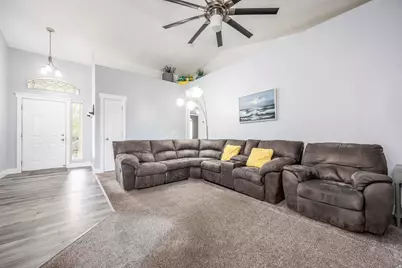 5012 W Wood Ranch Dr S, South Jordan, UT 84095 - Photo 4
