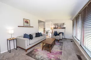 2375 W 4975 S, Roy, UT 84067 - Photo 6