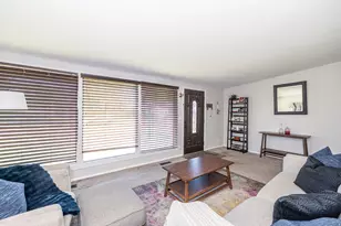 2375 W 4975 S, Roy, UT 84067 - Photo 8