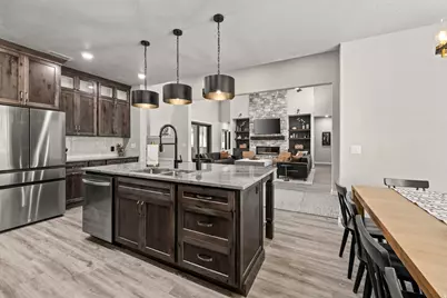 10705 W Zion Dr, Orderville, UT 84758 - Photo 8