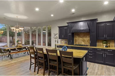207 N Painted Dr, Ivins, UT 84738 - Photo 10