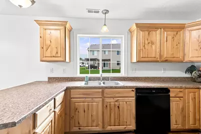 1035 W 2470 S, Nibley, UT 84321 - Photo 4