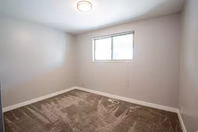 233 W 5250 S, Washington Terrace, UT 84405 - Photo 8