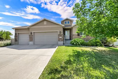1051 S 1925 W, Syracuse, UT 84075 - Photo 2