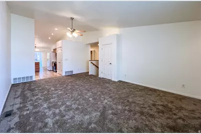 527 W 1450 N, Orem, UT 84057 - Photo 2
