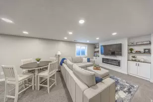 2765 W Lindi Way N, Layton, UT 84041 - Photo 16
