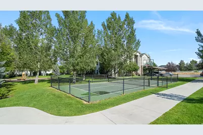 1055 S 500 E #D304, Heber City, UT 84032 - Photo 16