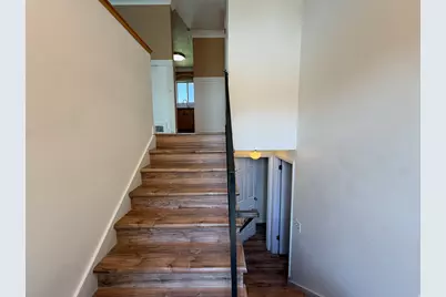 235 E 800 S, Layton, UT 84041 - Photo 16