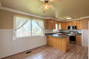 235 E 800 S, Layton, UT 84041 - Photo 4