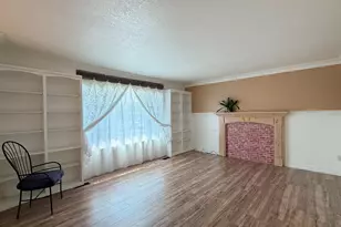 235 E 800 S, Layton, UT 84041 - Photo 2