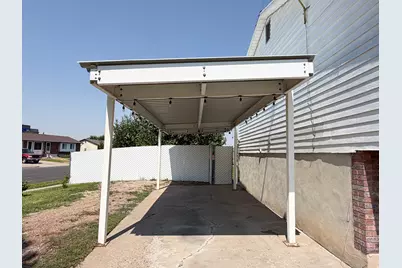 235 E 800 S, Layton, UT 84041 - Photo 30
