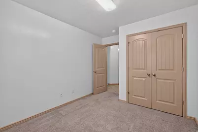 12347 S Black Powder Dr, Herriman, UT 84096 - Photo 36